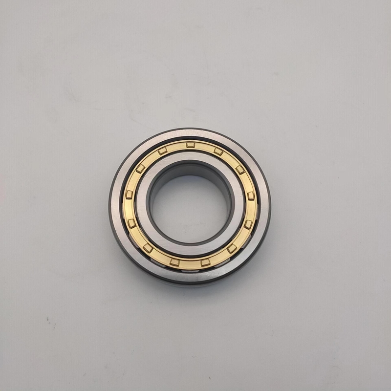 Les roulements à rouleaux de la série NJ330 pour une capacité de charge de 1 kg dans les équipements industriels lourds