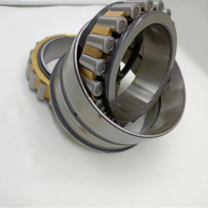 Améliorez les performances de votre rouleau avec le roulement à rouleaux coniques Eco CR-1185.1 697920 17716